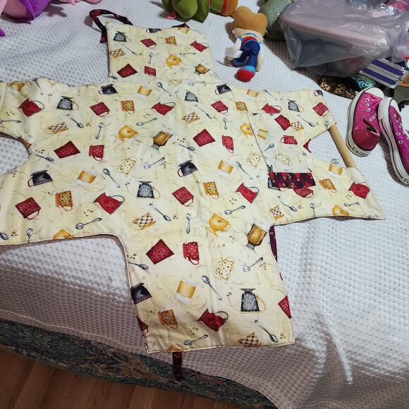 HANDMADE FARMHOUSE STYLE CASSAROLE CARRIER WITH WOOD HANDLES - Picture 3 of 4